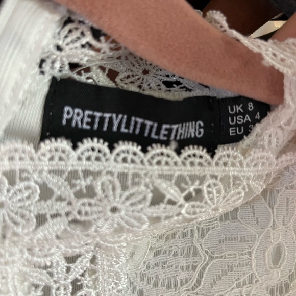 PrettyLittleThing Lace Long Sleeve Skater Dress - Picture 4 of 4